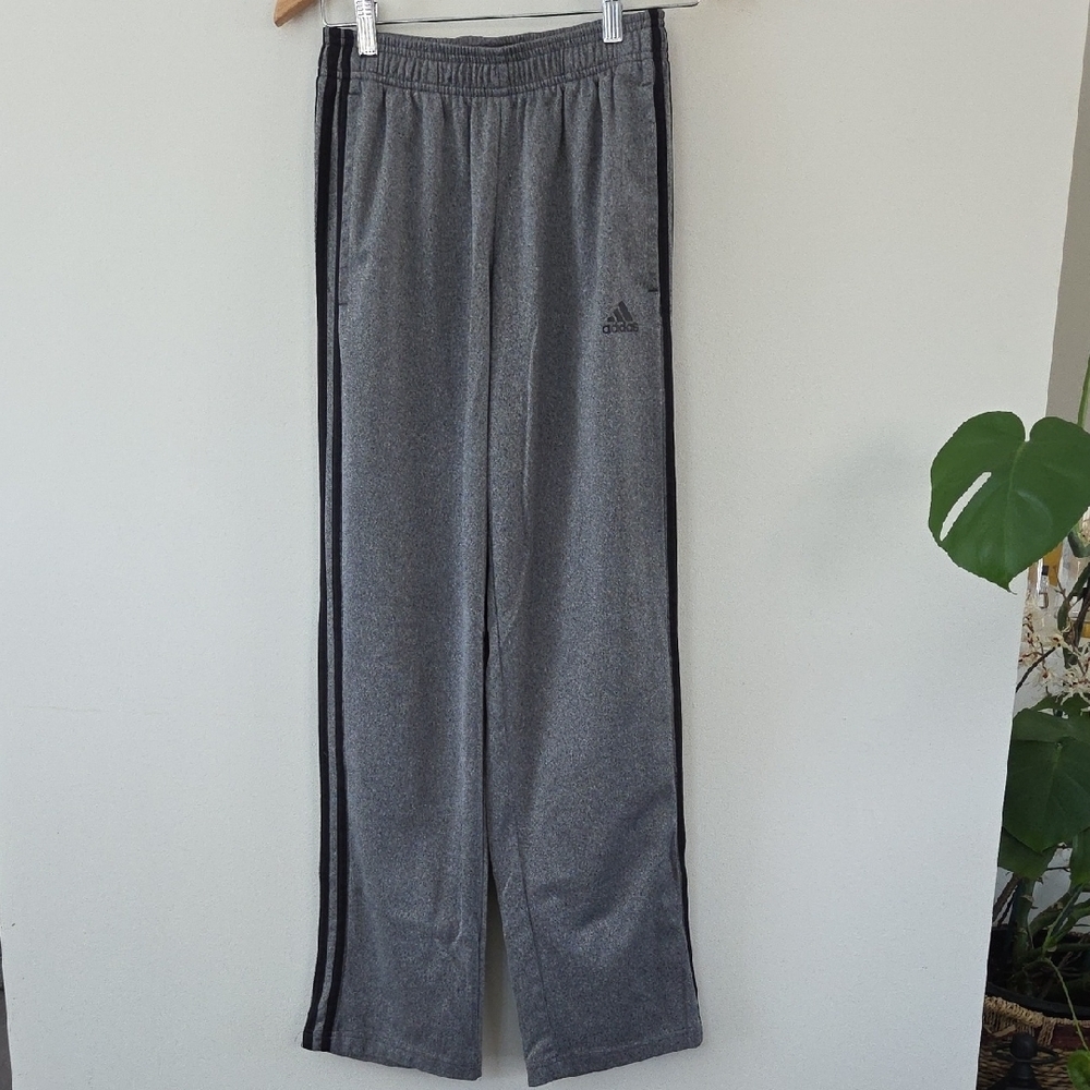 NWOT Men's Adidas Classic Gray Joggers with Black Stripes